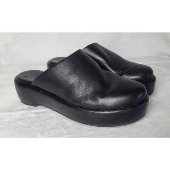 Everlane Black Leather The Puffa Platform Mule Clogs Round Toe in Black | 8.5 - Picture 14 of 14